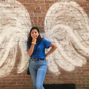 Meet your Posher, Yasmin